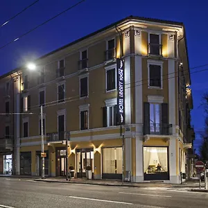Boutique Liberty 1904 Италия